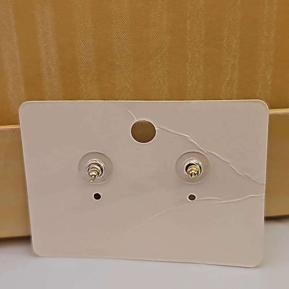 Dainty Blue Heart Earrings NWOT - Picture 2 of 3